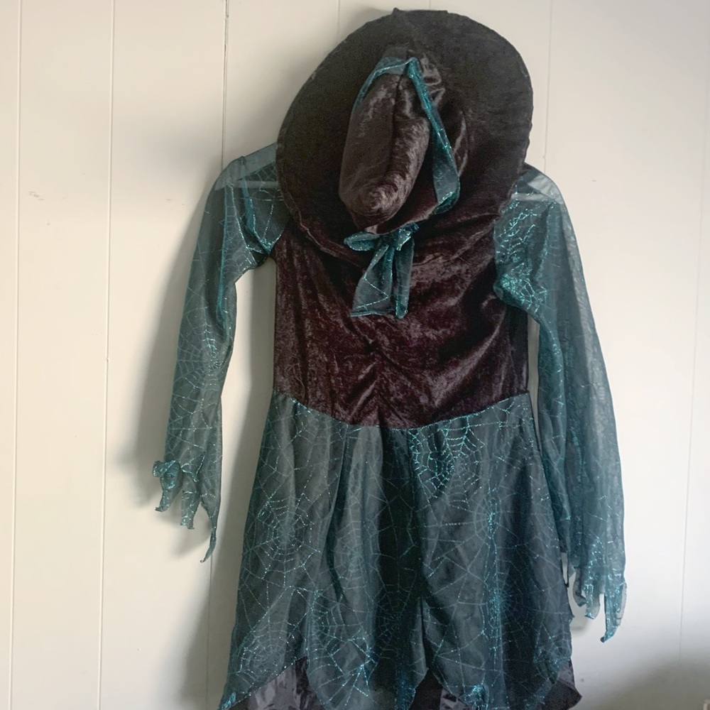 HALLOWEEN Green Witch Girls Costume One Size